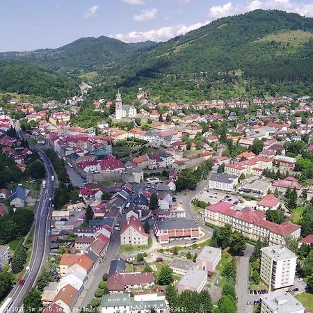 Apartman Pod Fontanou Kremnica Bagian luar foto